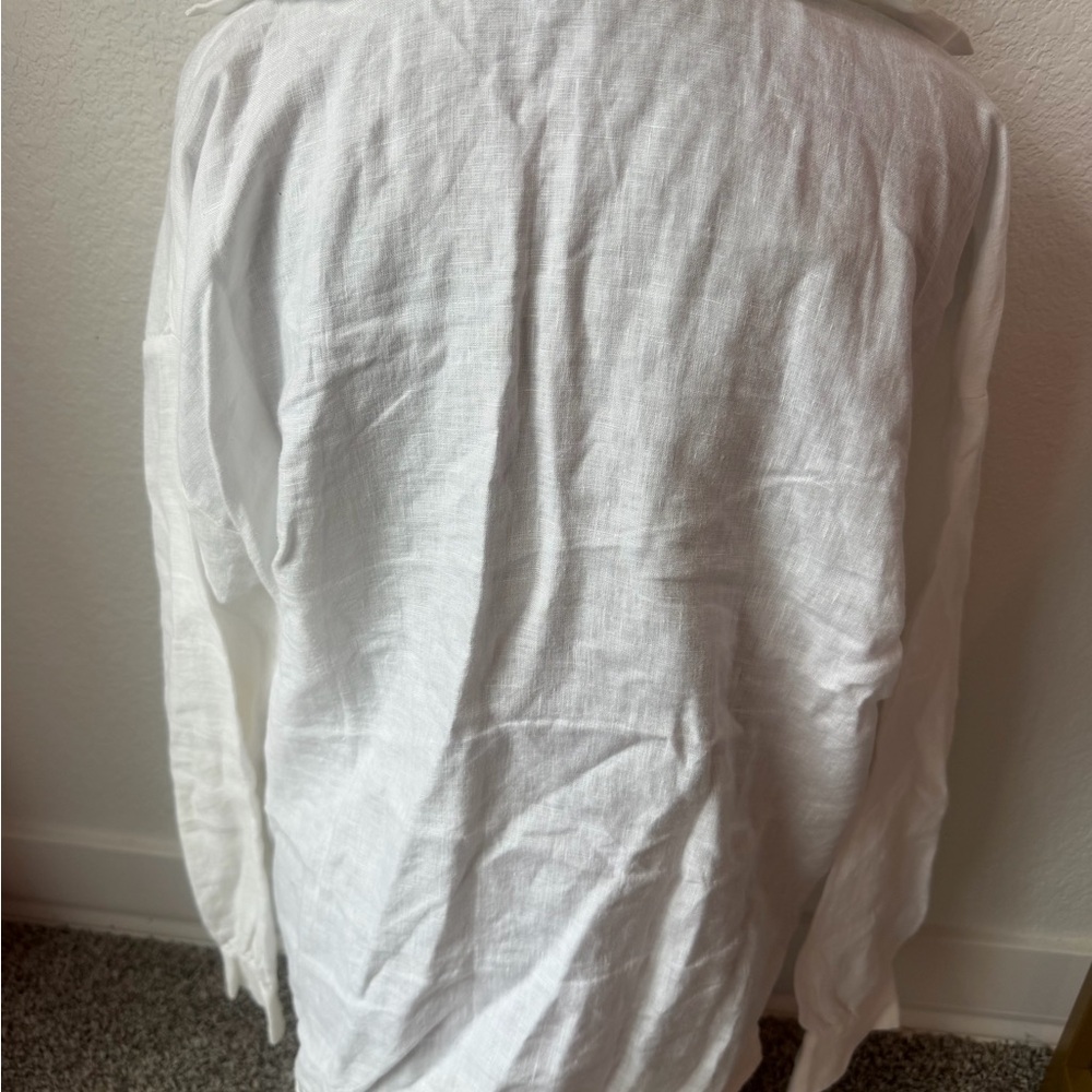 Ann Taylor medium white linen cover up shirt - Picture 3 of 4